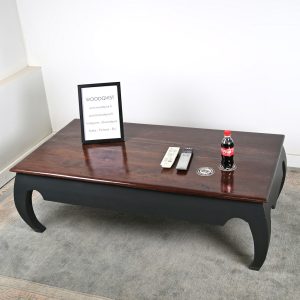 Akaasiapuinen sohvapöytä